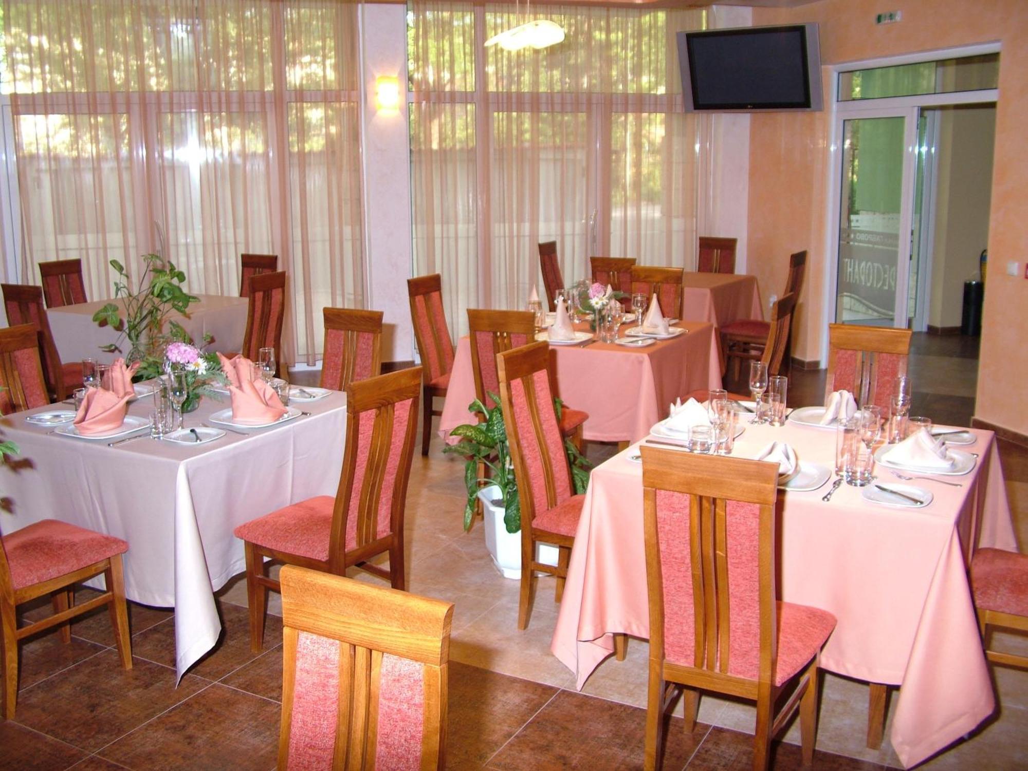 Family Hotel Gabrovo Luaran gambar