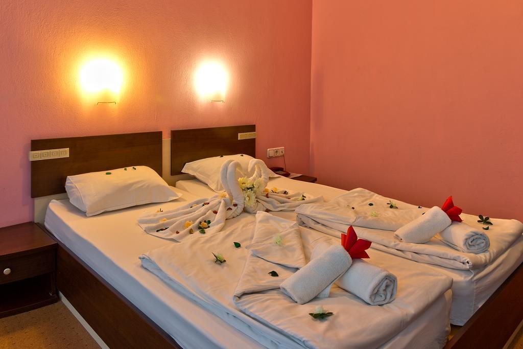 Family Hotel Gabrovo Luaran gambar